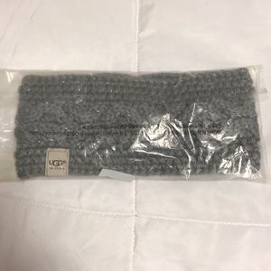 NWT Ugg headband